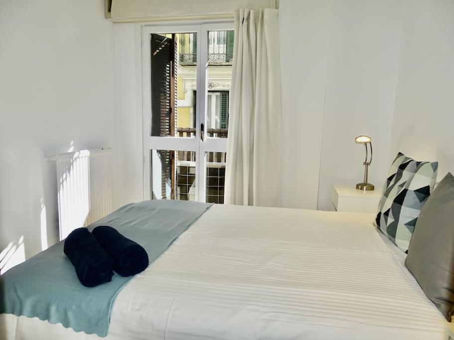 Precioso Apartamento Junto A La Plaza Mayor Madrid Bagian luar foto