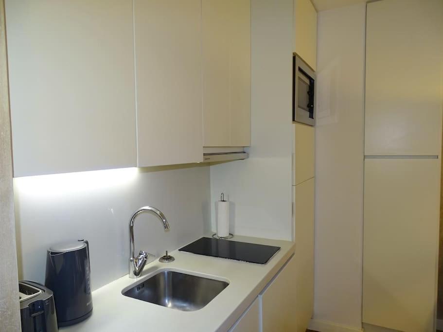 Precioso Apartamento Junto A La Plaza Mayor Madrid Bagian luar foto